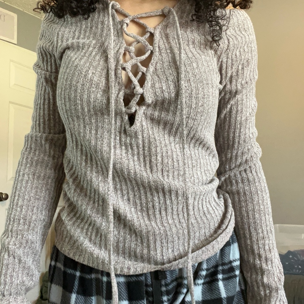 Women's Lace-Up Ribbed Sweater - Gray